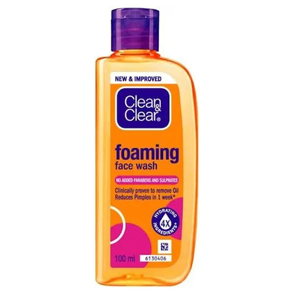 Clean & Clear Vitamin C Face Wash 100Ml